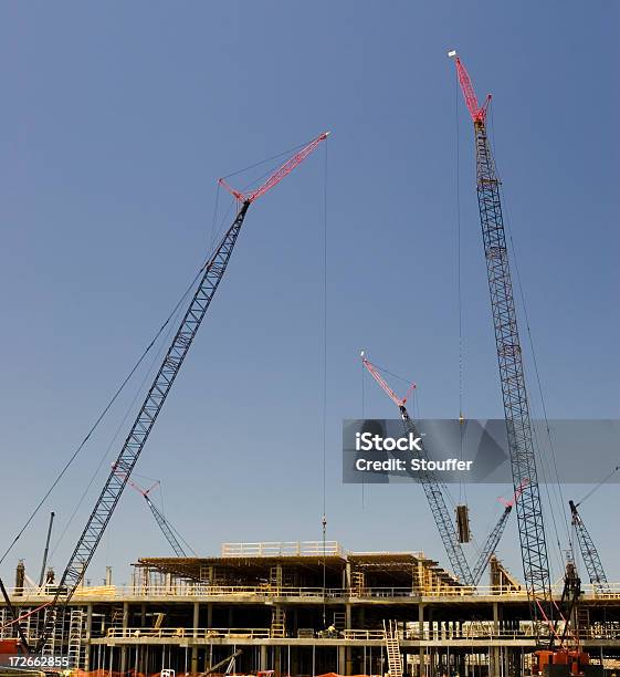 Foto de Grous Na Fábrica De Construção Site e mais fotos de stock de Semicondutor - Semicondutor, Texas, Abaixo