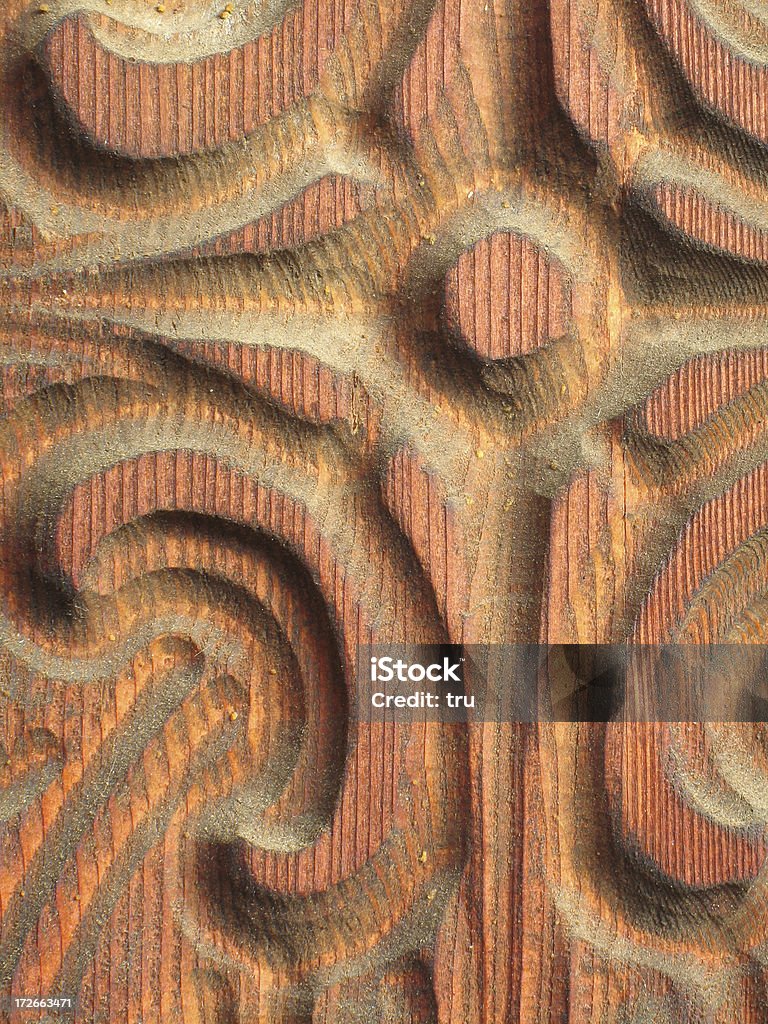 Деревенский дверь Резная работа - Стоковые фото Абстрактный роялти-фри