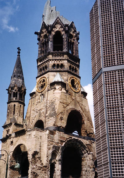 istock Kaiser Wilhelm Memorial Church 172664059