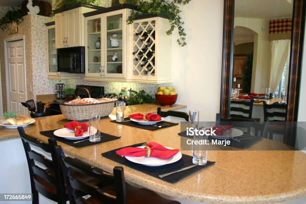 Listo Para El Desayuno Foto de stock y más banco de imágenes de Casa rural - Casa rural, Cocina - Estructura de edificio, Casa