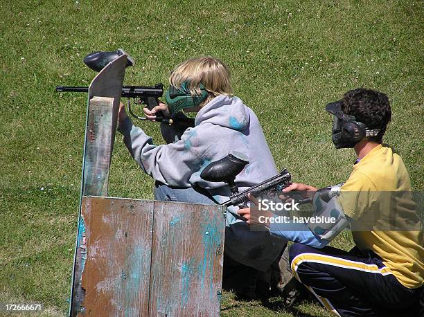 Paintballteam - zdjęcia stockowe i więcej obrazów Broń - Broń, Broń palna, Drużyna sportowa