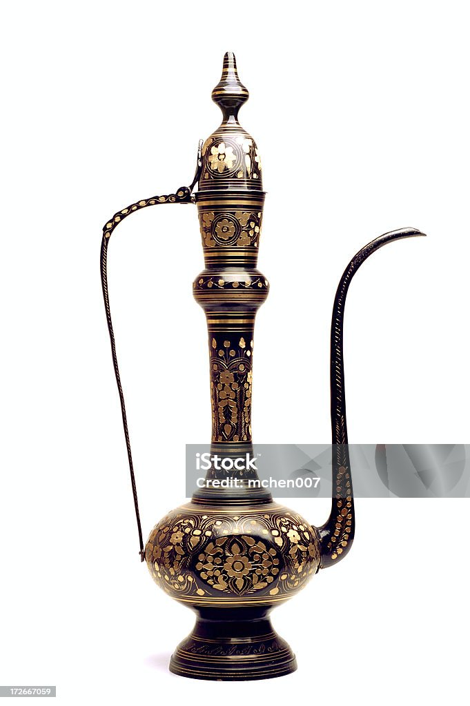 Artefactos: Aislado árabe Teapot - Foto de stock de Arabia libre de derechos