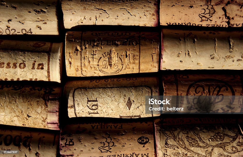 corks de fondo - Foto de stock de Bebida alcohólica libre de derechos