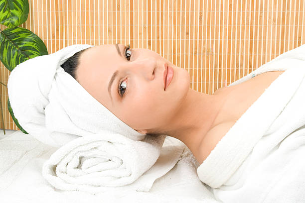 chica hermosa spa - body care make up spa treatment zen like fotografías e imágenes de stock