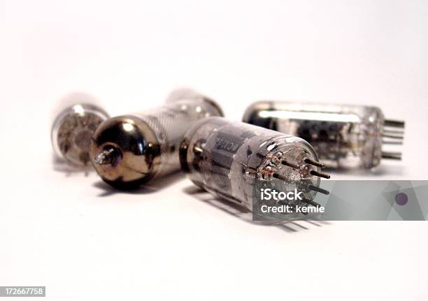 진공 튜브를 2 LED 조명에 대한 스톡 사진 및 기타 이미지 - LED 조명, 개체 그룹, 고풍스런
