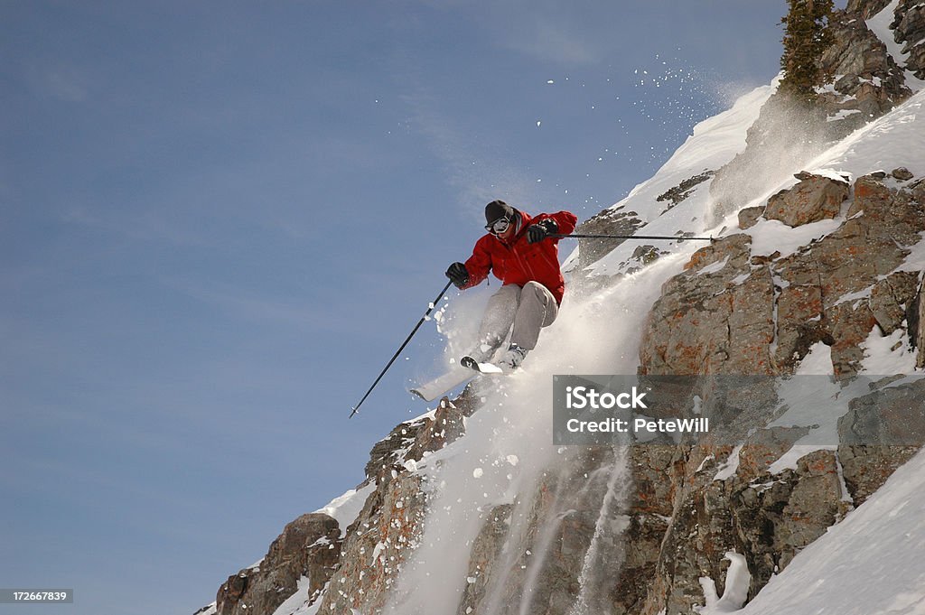 Saltar de penhasco 02 - Foto de stock de Esqui - Esqui e snowboard royalty-free