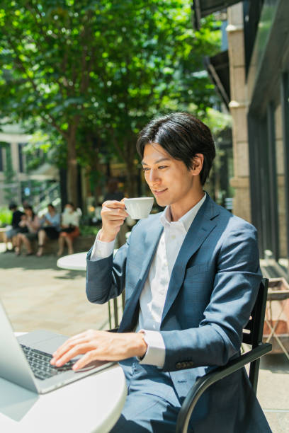 istock Young businessman working in a cafe 1726681225