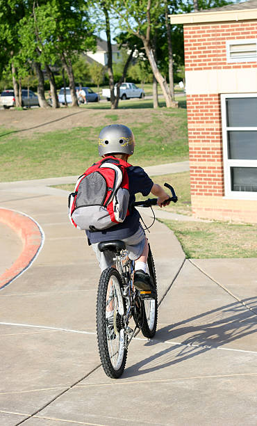 rower - handcarves lifestyle teens transportation zdjęcia i obrazy z banku zdjęć
