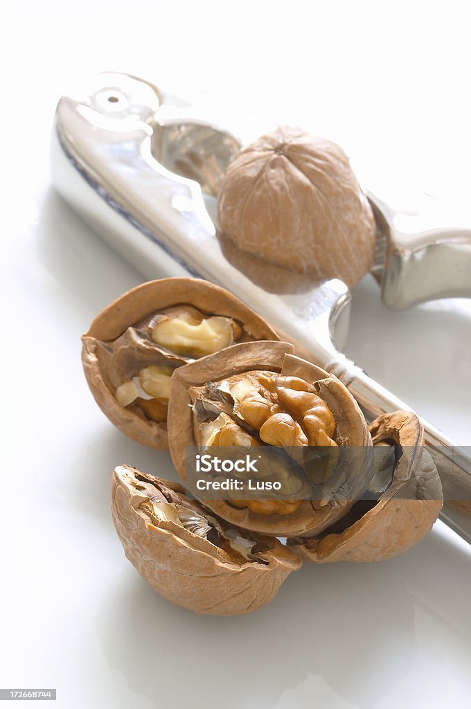 Nozes & Nut Cracker - Foto de stock de Acessibilidade royalty-free