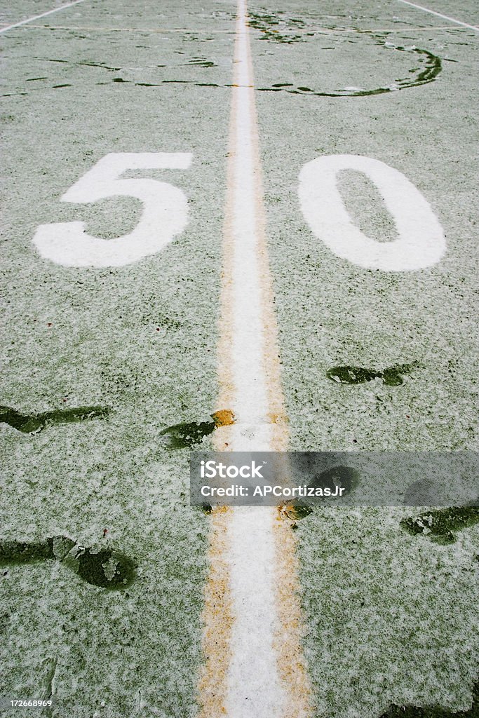 Cinquante (50) Marquage de terrain en hiver - Photo de Football américain libre de droits