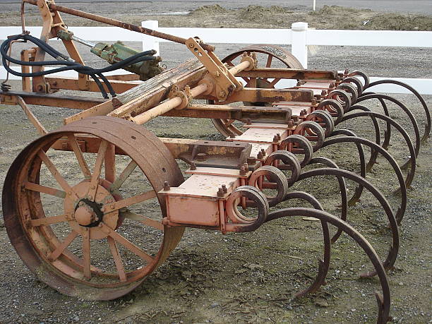 Rodol Plower 260+ Horse Pulling Plow Stock Photos, Pictures & Royalty-Free Images ...