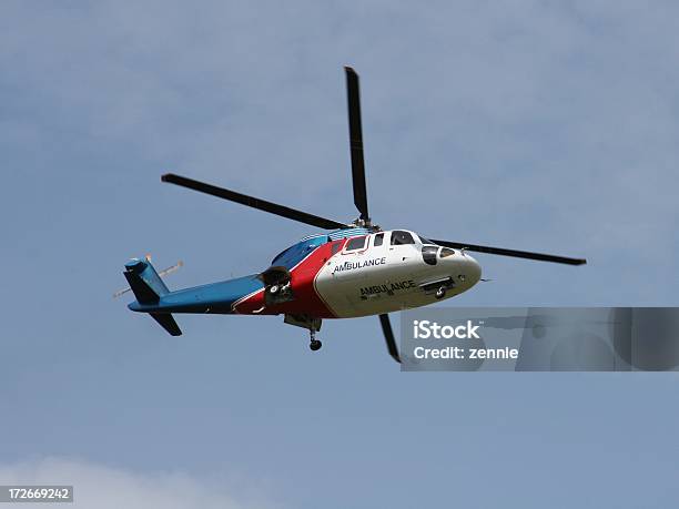 ヘリコプター救急車 - ヘリコプターのストックフォトや画像を多数ご用意 - ヘリコプター, ヘルスケアと医療, 事故・災害