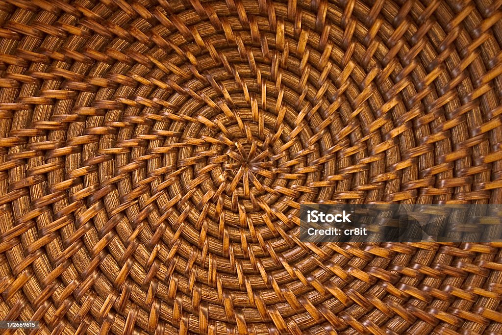 Circolare o elicoidale vimini motivo intrecciato - Foto stock royalty-free di Bambù - Materiale