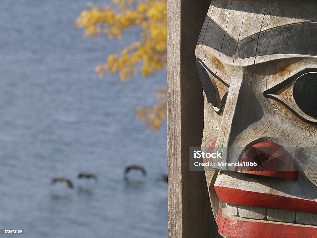 Totem e Gansos do Canadá - Foto de stock de Canadá royalty-free