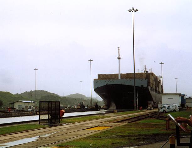 istock boat crossing the panama channel from behind 172672470