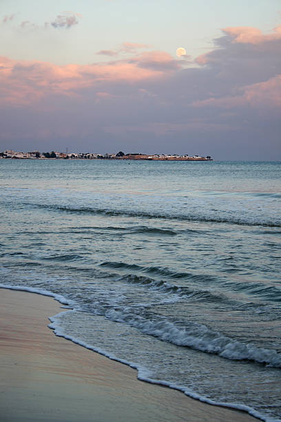 Full moon over Hammamet medina