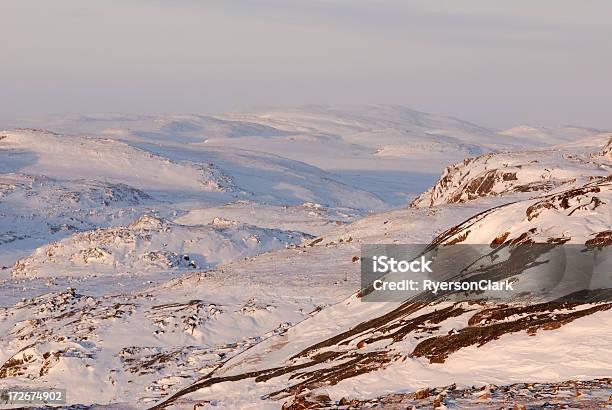 Isla De Baffin Invierno Foto de stock y más banco de imágenes de Iqaluit - Iqaluit, Nunavut, Aire libre