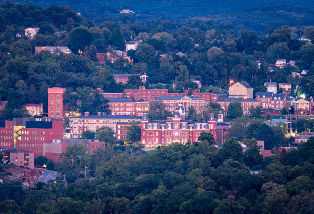 istock Downtown campus of West Virginia university at dusk 1726749781
