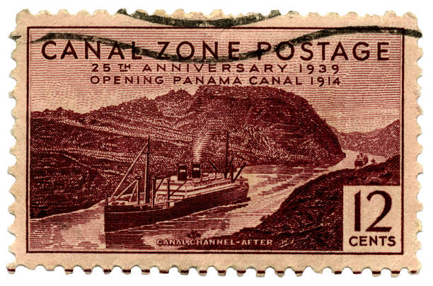 годовщина панамский канал на почтовая марка - panama canal panama postage stamp canal стоковые фото и изображения