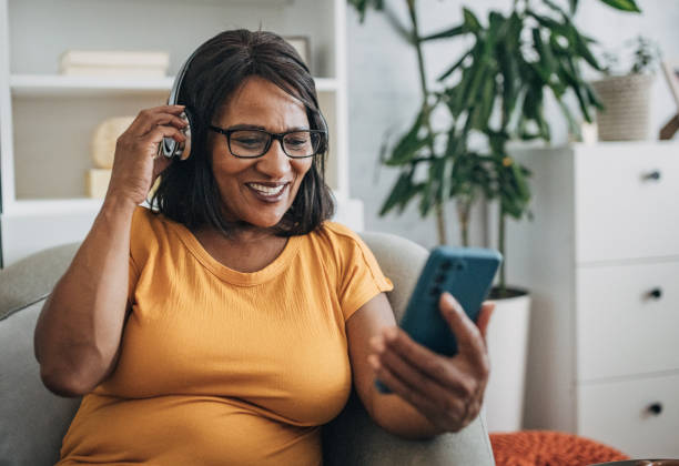 istock Mature woman using smart phone 1726787324