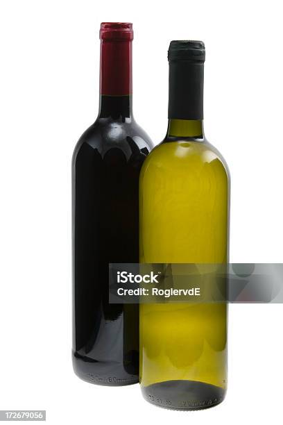 Foto de Vinho Tinto E Um Branco e mais fotos de stock de Bebida alcoólica - Bebida alcoólica, Branco, Comida e bebida