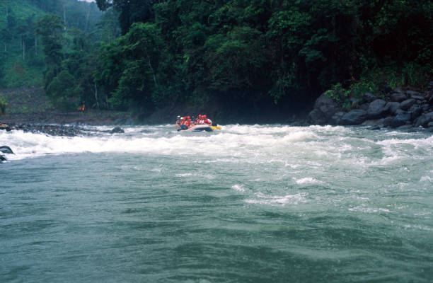 istock Rafting in Costa Rica 172684762