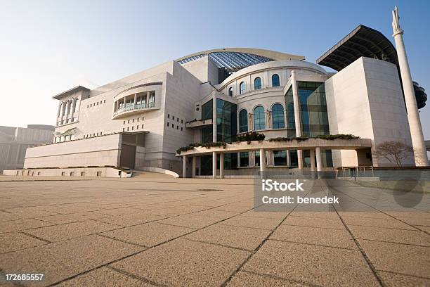 Photo libre de droit de Théâtre National De Budapest En Hongrie banque d'images et plus d'images libres de droit de Architecture - Architecture, Budapest, Bâtiment vu de l'extérieur