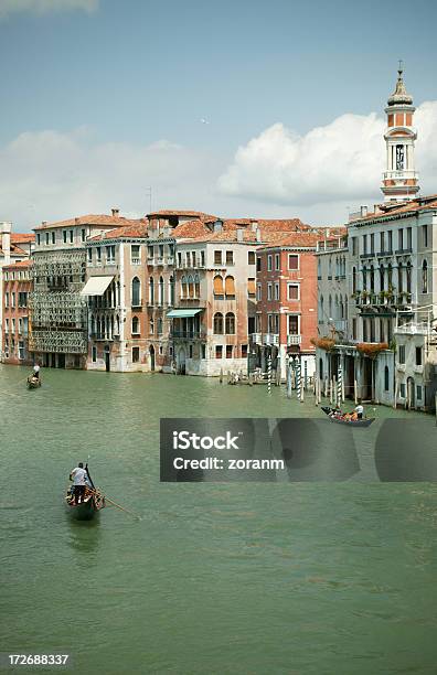 Foto de De Veneza e mais fotos de stock de Arquitetura - Arquitetura, Arranjar, Beleza natural - Natureza