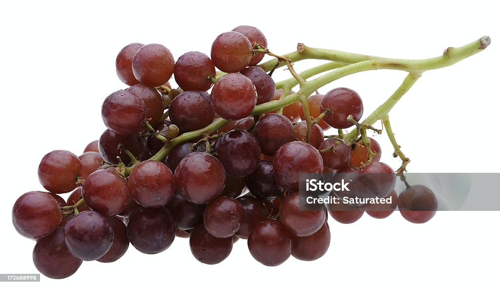 Uvas rojo aislado sobre fondo blanco - Foto de stock de Alimento libre de derechos