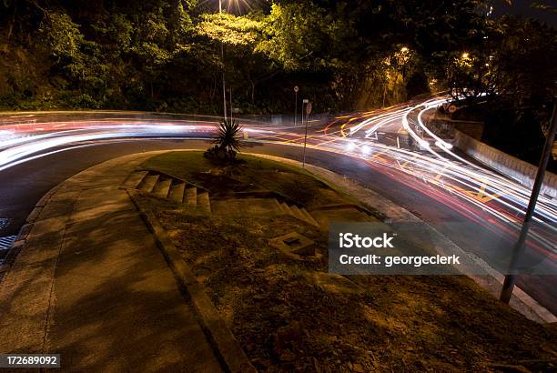 Curva Acentuada À Noite - Fotografias de stock e mais imagens de A caminho - A caminho, Anoitecer, Ao Ar Livre