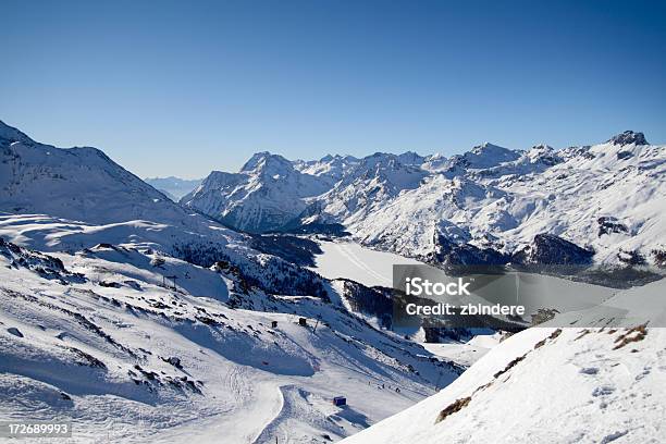 Panorama Alpino - Fotografie stock e altre immagini di Alpi - Alpi, Alpi Retiche, Ambientazione esterna