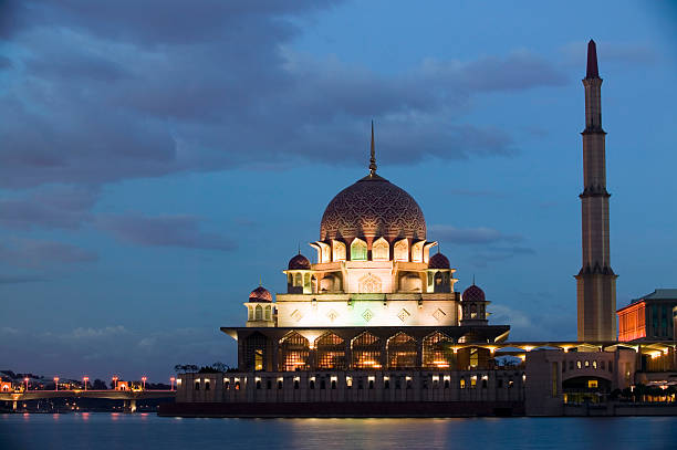 istock putra mosque putrajay malaysia islam muslim religion 172691168
