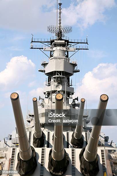Acorazado Serie Foto de stock y más banco de imágenes de Norfolk - Virginia - Norfolk - Virginia, USS Wisconsin, Acero