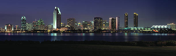 istock San Diego Skyline at Dusk 172692205
