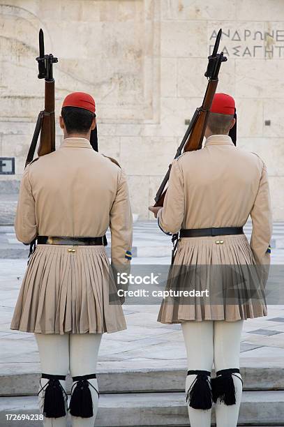 Cambio Della Guardia Di Atene - Fotografie stock e altre immagini di Accuratezza - Accuratezza, Architettura, Arma da fuoco