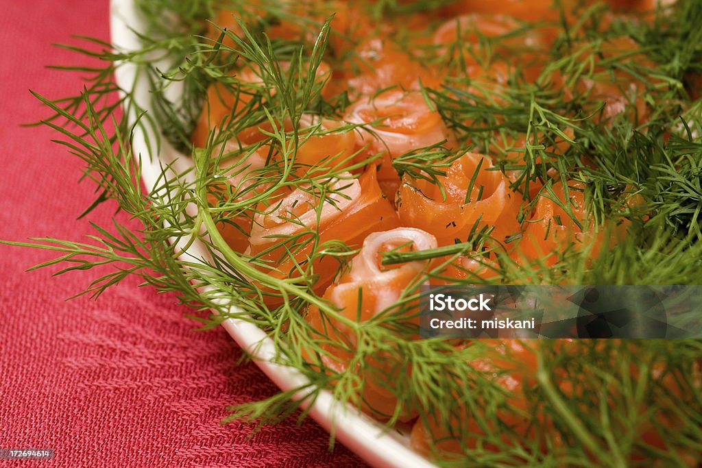 Rollos de salmón en primer plano - Foto de stock de Alimento libre de derechos