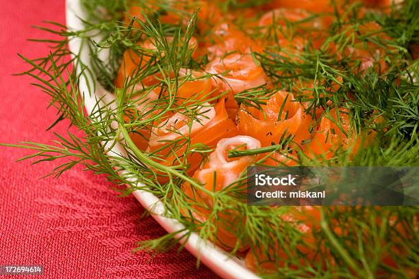 Rollos De Salmón En Primer Plano Foto de stock y más banco de imágenes de Alimento - Alimento, Alimentos ahumados, Arenque ahumado