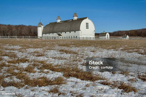 Winter Barn Stock Photo - Download Image Now - Sleeping Bear Dunes National Lakeshore, Winter, Agriculture