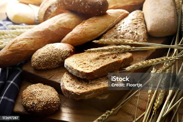 Хлеб Изображений Различные — стоковые фотографии и другие картинки Хлеб - Хлеб, Без людей, Белый хлеб