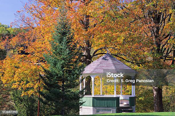 Village Gazebo Stock Photo - Download Image Now - Sharon - Vermont, Vermont, Autumn