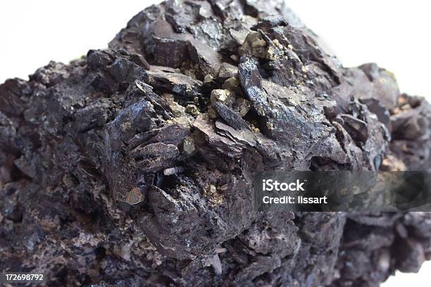 Pietre E Mineraliematite Xl S Con Quarzo E Pirite - Fotografie stock e altre immagini di Bellezza - Bellezza, Colore nero, Composizione orizzontale
