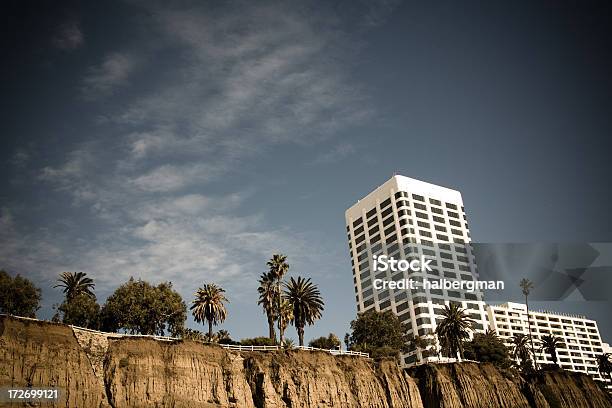 Photo libre de droit de Falaise De Santa Monica banque d'images et plus d'images libres de droit de Santa Monica - Santa Monica, Falaise, Centre-ville