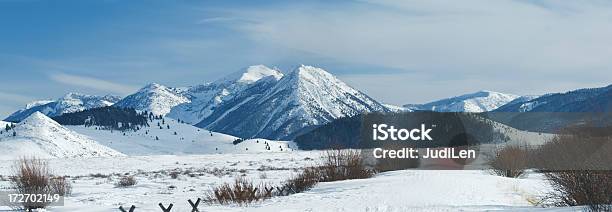 Centennial Cordilheira - Fotografias de stock e mais imagens de Inverno - Inverno, Montana, Montanha