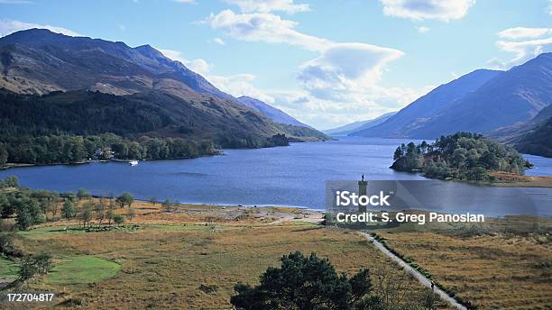 Foto de Glenfinnan Monumento e mais fotos de stock de Cena Não-urbana - Cena Não-urbana, Céu - Fenômeno natural, Destino turístico