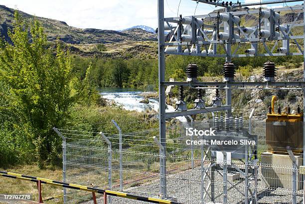 Gerador Elétrico - Fotografias de stock e mais imagens de Eletricidade - Eletricidade, Estação, Isolado