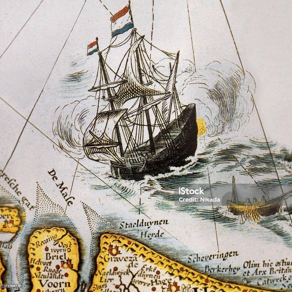 Antigo mapa com navio e bússola - Royalty-free Antiguidade Foto de stock
