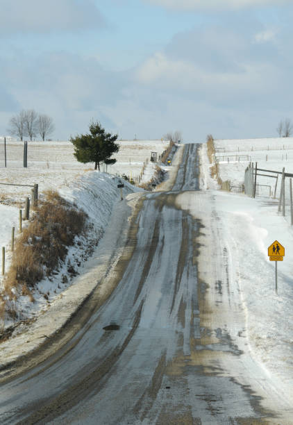 istock Slushy Country Road 172709296