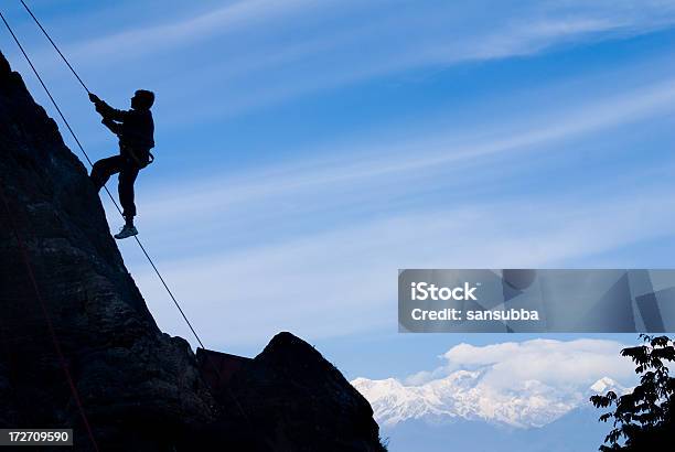 Escalar Rochas - Fotografias de stock e mais imagens de Escalar Rochas - Escalar Rochas, Montanha, Natureza