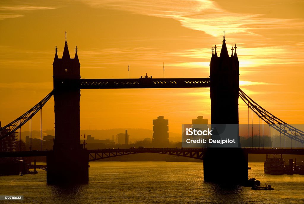 Tower Bridge - Foto de stock de Capitais internacionais royalty-free