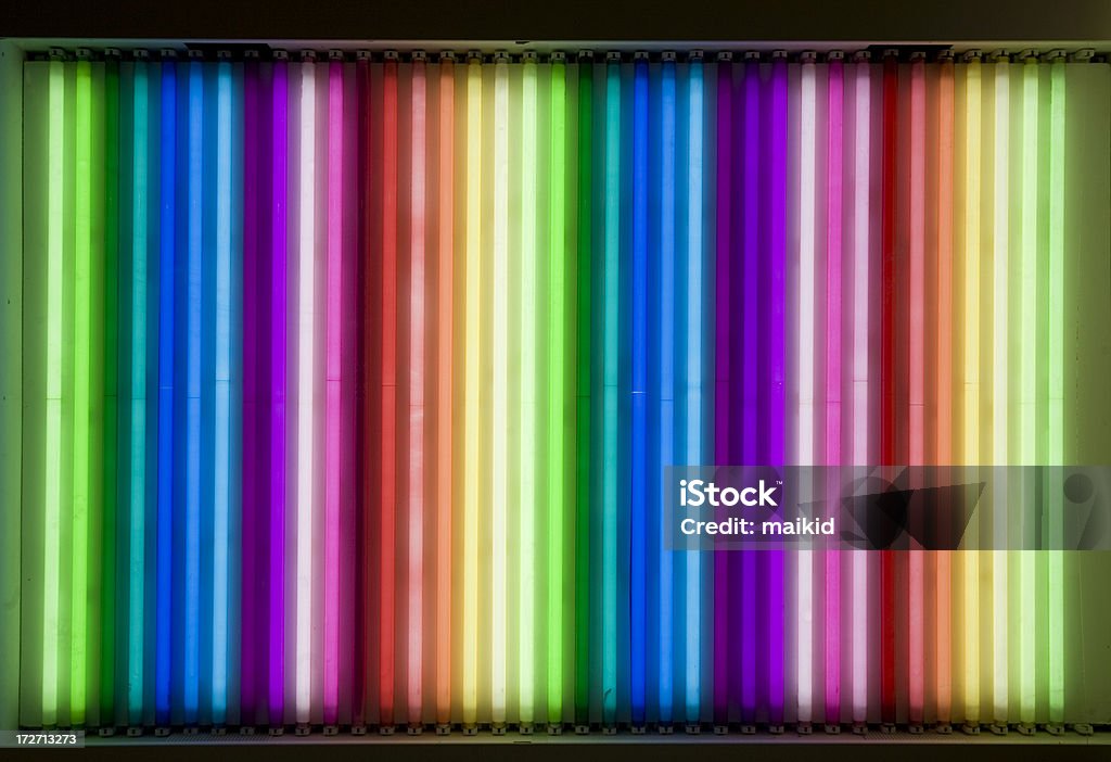 Neón Torre rainbow - Foto de stock de Iluminación de neón libre de derechos